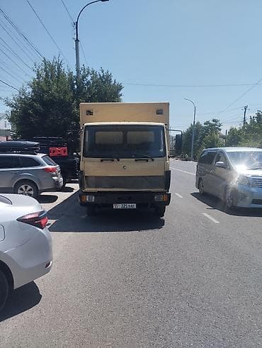 range over: Грузовик, Mercedes-Benz, Стандарт, 3 т, Б/у — 4