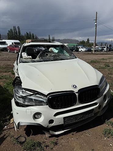 bmw e9: BMW X5, белый цвет, под разбор или восстановление. По фото видно: - — 3