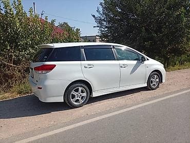 proton compact: Toyota WISH: 2009 г., Универсал — 5