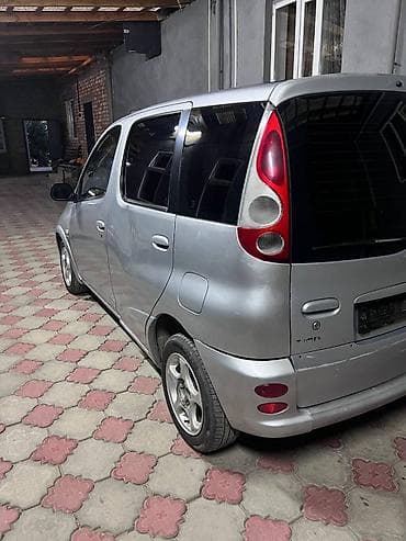 subaru justy: Toyota Yaris Verso: 2000 г., Механика, Минивэн — 2