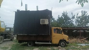 бетонный арык: Mercedes-Benz — 3