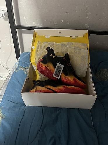 another 13: Under Armour Curry 13 Размер 43,5 Новые ни разу не игрались,размер не — 2
