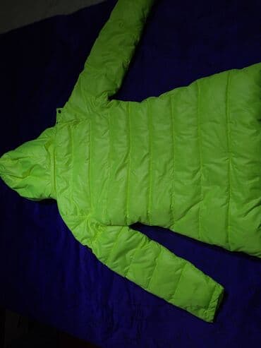 где можно продать старые вещи в бишкеке: Продается классная, качественная, яркая куртка для девочек! Фирма — 5