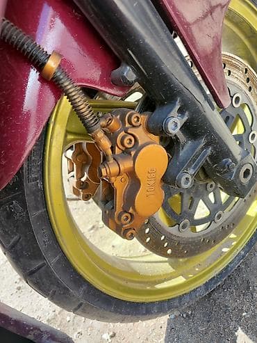 3 sfe: Kawasaki Ninja (спорт-турист) в бордовом цвете.4 цилиндр 6 ступка тяга — 7