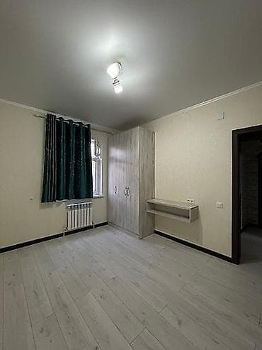квартира арнда: 35000 м², 1 комната — 8