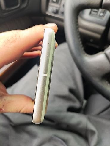 iphone mini: Google Pixel 7a, 128 ГБ, цвет - Зеленый — 5