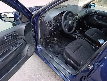 Volkswagen Bora: 1999 г., 1.6 л, Механика, Бензин, Седан — 10