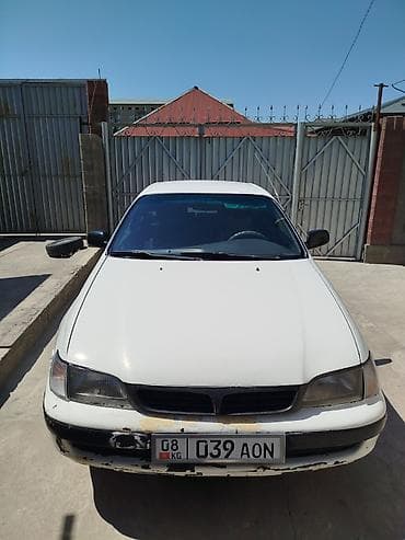 mazda 3 2007: Toyota Carina E: 1996 г., 1.6 л, Механика, Бензин, Седан — 1