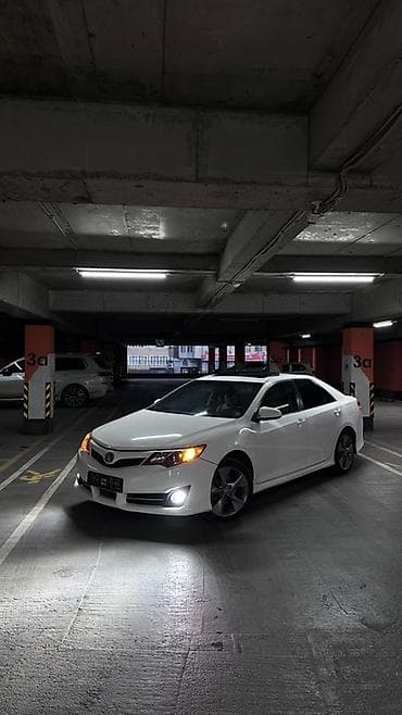 Транспорт: Toyota Camry: 2012 г., 2.5 л, Автомат, Бензин, Седан — 1