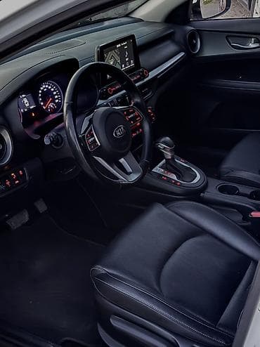 реалии: Kia K3: 2019 г., 1.6 л, Вариатор, Бензин, Седан — 7