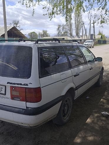 атбашы авто: Volkswagen Passat Variant: 1994 г., 1.8 л, Кол менен иштөөчү, Бензин, Универсал — 10