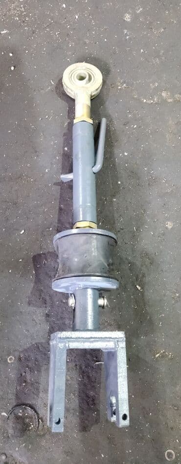 купить запчасти на опель вектра б: Продам новый центральный винт усилинный нового образца для трактора — 1