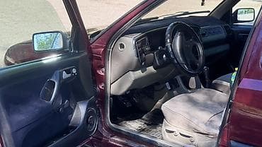 mersedes e320: Volkswagen Vento: 1993 г., Седан — 5