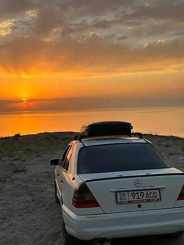 cl 63: Mercedes-Benz C-Class: 1993 г., 2.8 л, Ручные, Бензин, Седан — 4