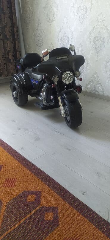 продаю связи с переездом: Состояние идеал,приобретен к зиме,катался очень мало, ребенок — 2