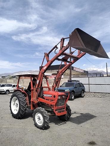 турецкий трактор: Минитрактор Yanmar YM3220D с фронтальным погрузчиком - Полный привод — 4