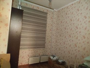 улан мкр: Срочно продается 3-х комнатная квартира на третьем этаже 5-ти этажного — 6