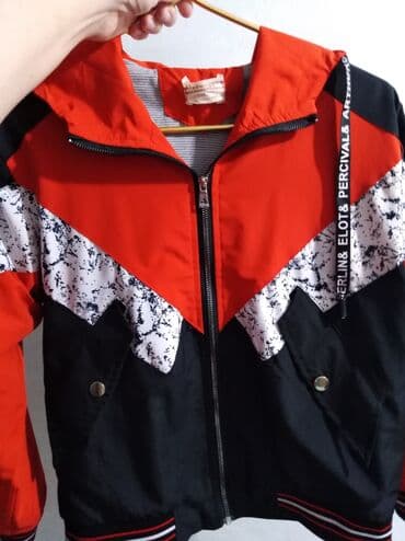 спортивный шорты: Качественная ветровка в отличном состоянии. Хороший глубокий капюшон — 2