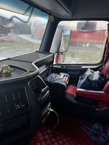 daf xf: Тягач, Volvo — 3