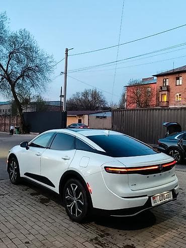 e60 m5: Toyota Crown: 2023 г., 2.5 л, Автомат, Гибрид, Кроссовер — 4