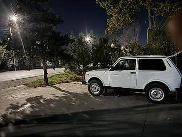 кia 7: ВАЗ (ЛАДА) 4x4 Нива: 2015 г., 1.7 л, Механика, Бензин, Внедорожник — 2