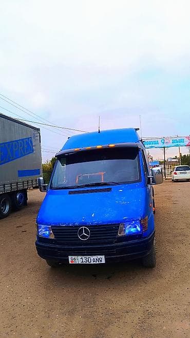 Легкий грузовик, Mercedes-Benz