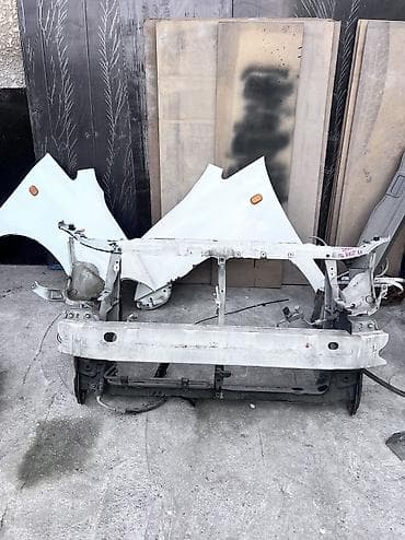 second hand: Toyota — 4