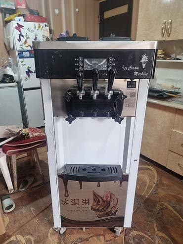 фудтраки: Профессиональный аппарат для мягкого мороженого (Ice Cream Machine) — 1