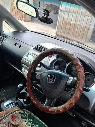 сколько стоит honda fit: Honda Fit: 2003 г., 1.5 л, Автомат, Бензин, Хэтчбэк — 6