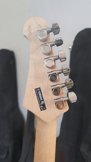 гитары в караколе: Электрогитара Yamaha Pacifica PAC112V, черный глянец - Серия — 4