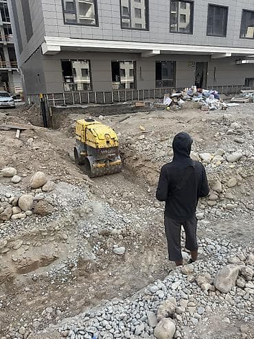 step 2: Трамбовка грунта Мини каток Каток 1.5 тонн 90 см 60-70 см Каток 2 т — 5