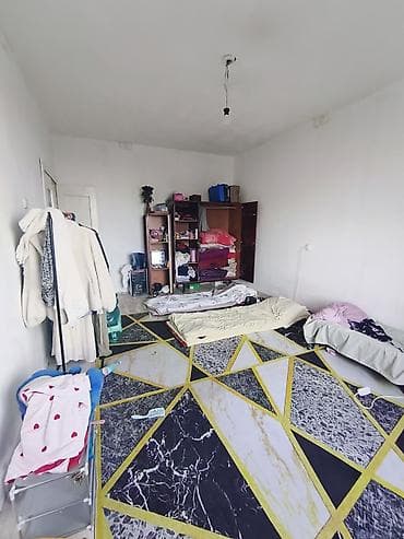 Квартиры: 3 комнаты, 80 м², Вечерка 106 серия, 8 этаж, Старый ремонт — 7