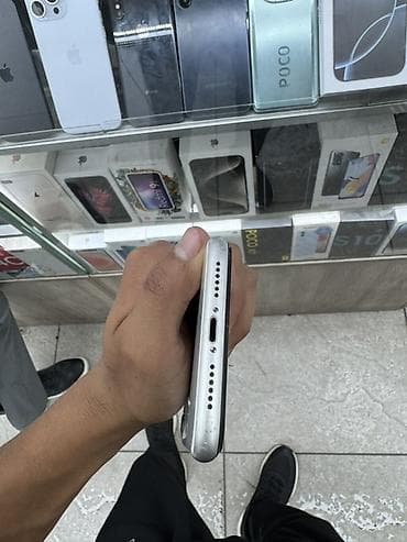 планшет для рисования со стилусом: IPhone 11, 128 ГБ, 79 % — 5