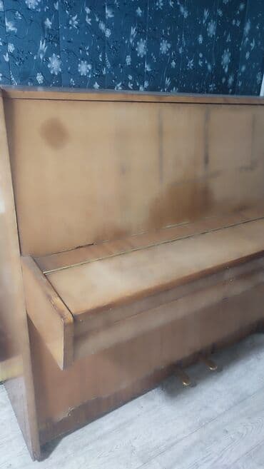 Гитаралар: Пианино Терек 7000сом срочно!!!! — 1