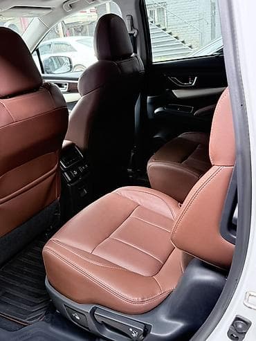Subaru Ascent: 2019 г., 2.4 л, Автомат, Бензин, Кроссовер — 7