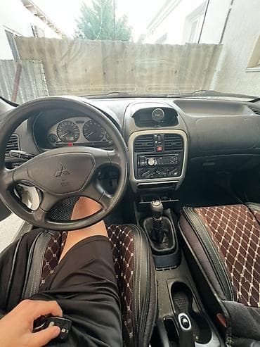 claas markant 65: Mitsubishi Carisma: 2002 г., 1.6 л, Механика, Бензин, Седан — 3