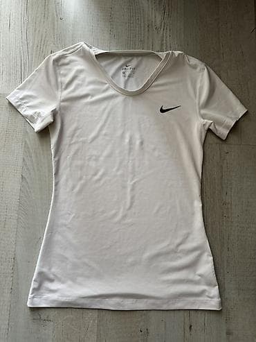 шорты мужские найк: Женская спортивная футболка Nike Dri-FIT размер М — 1