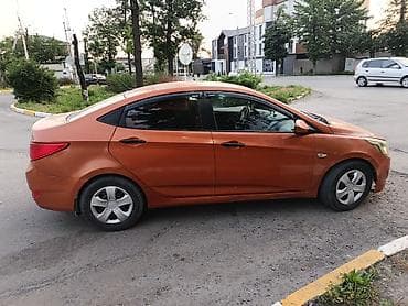 Hyundai Solaris: 2015 г., 1.6 л, Автомат, Газ, Седан — 7