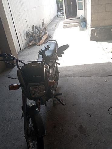 ope: Honda CD70 Dream — New model available for rent conditions completely — 3