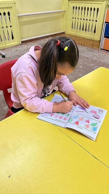 садовые услуги: Детский развивающий центр/сад для дошкольников - Развивающие занятия — 9