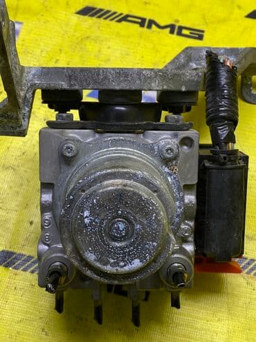 куплю китайский внедорожник: Блок ABS Honda Оригинал, Япония — 2