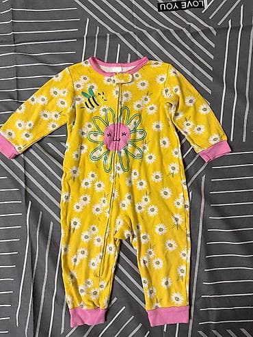 бекер кийимдер: Комплект, түсү - Сары, Колдонулган — 4