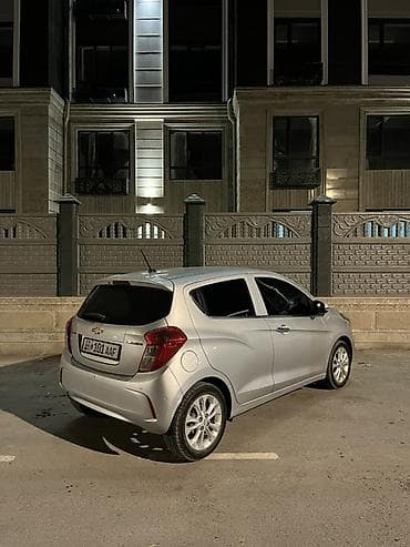 smart plus: Chevrolet Spark: 2021 г., 1 л, Автомат, Бензин, Хэтчбэк — 4