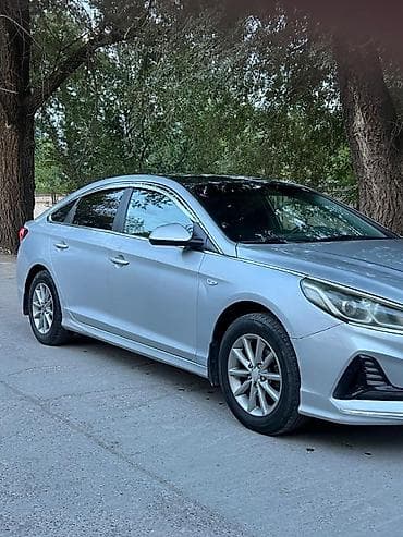 Продажа авто: Hyundai Sonata: 2018 г., 2 л, Автомат, Газ, Седан — 4