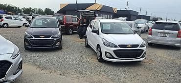 Chevrolet Spark: 2018 г., 1 л, Автомат, Бензин, Хэтчбэк