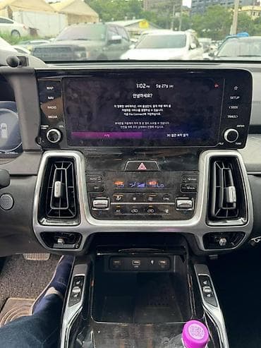 deepal so7: Kia Sorento: 2020 г., 2.2 л, Кроссовер — 9