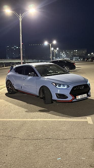 1: Hyundai Veloster: 2019 г., 2 л, Ручные, Бензин, Хэтчбэк — 3