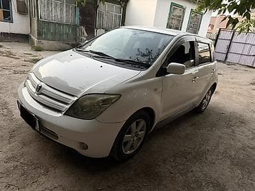 Унаа: Toyota Ist: 2004 г., 1.5 л, Автомат, Бензин — 2
