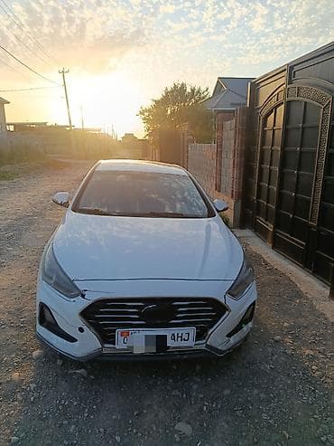 колпак на запасное колесо рав 4: Hyundai Elantra: 2019 г., Автомат, Бензин, Седан — 2