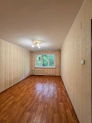 2 комнаты, 43 м², 104 серия, 1 этаж, Косметический ремонт at lalafo.kg 2 комнаты, 43 м², 104 серия, 1 этаж, Косметический ремонт